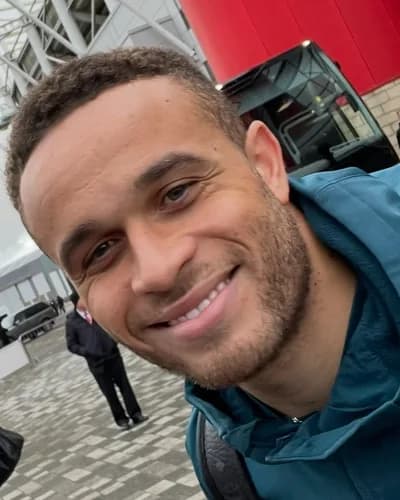 Carlton Morris