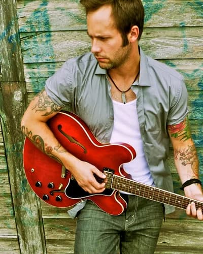 Dallas Smith