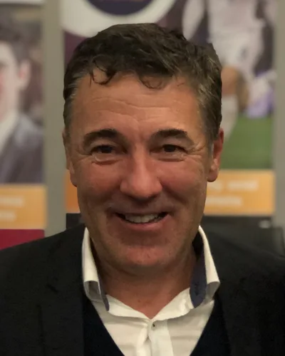Dean Saunders
