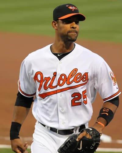 Derrek Lee