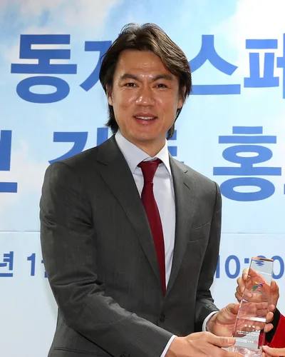 Hong Myung-bo