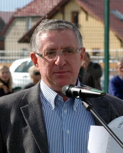 Lesław Ćmikiewicz