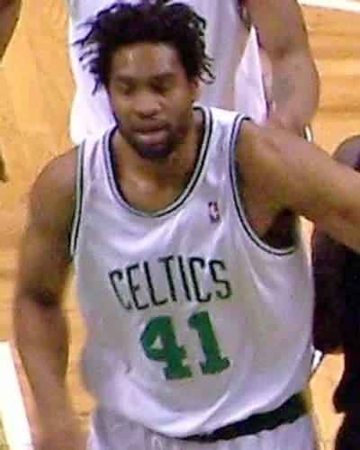 Michael Olowokandi