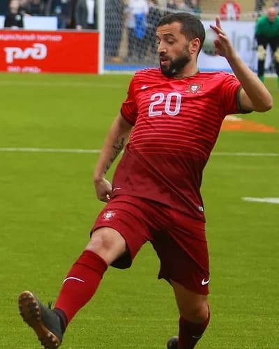 Simão Sabrosa