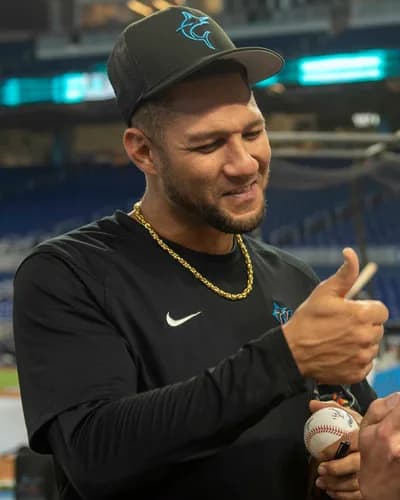 Yuli Gurriel